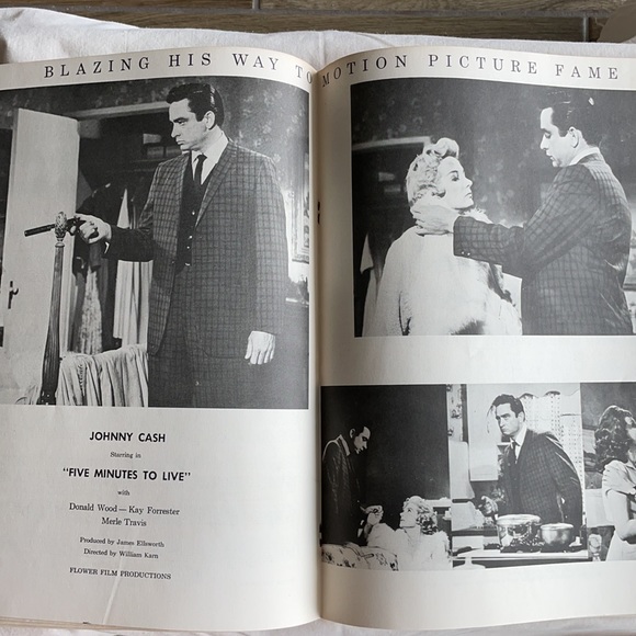 Johnny Cash song and picture folio book 1960 - Picture 5 of 15